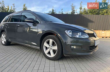 Универсал Volkswagen Golf 2014 в Тернополе