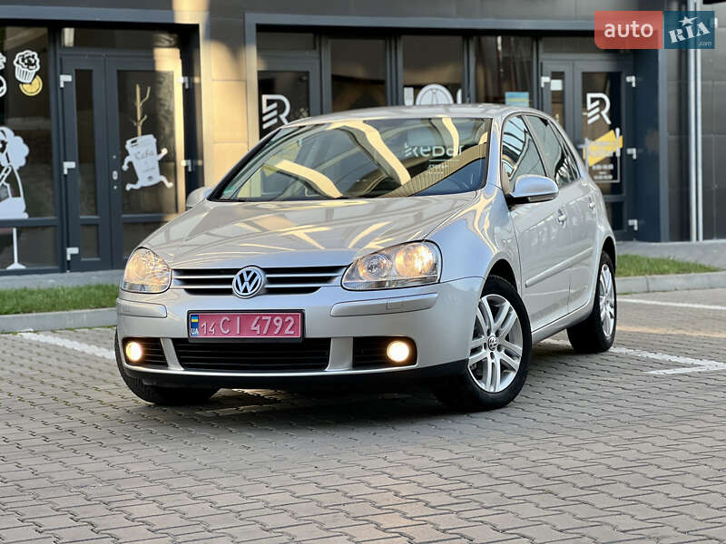 Хэтчбек Volkswagen Golf 2007 в Ивано-Франковске
