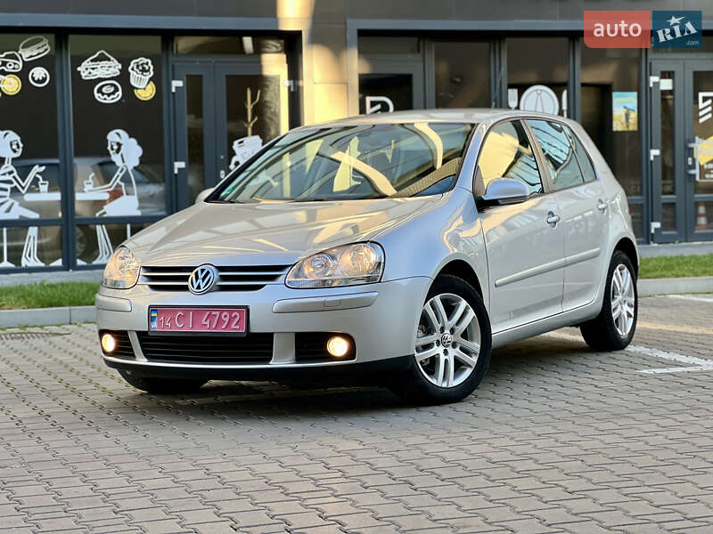 Хэтчбек Volkswagen Golf 2007 в Ивано-Франковске