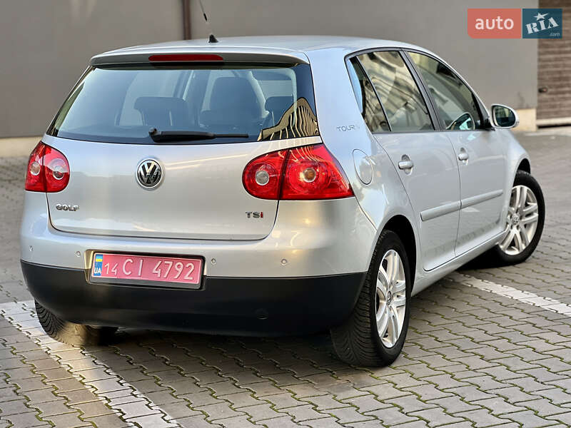 Хэтчбек Volkswagen Golf 2007 в Ивано-Франковске