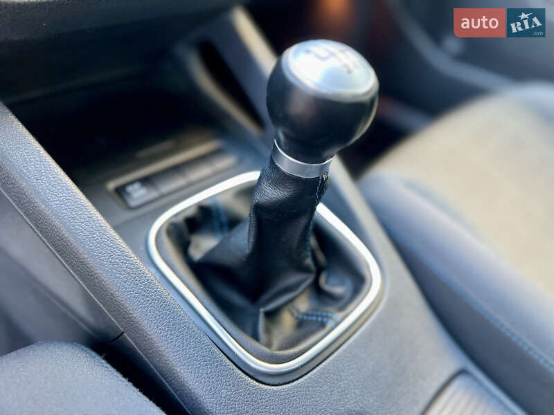 Хэтчбек Volkswagen Golf 2007 в Ивано-Франковске