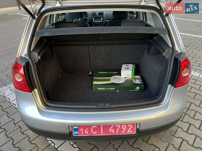 Хэтчбек Volkswagen Golf 2007 в Ивано-Франковске