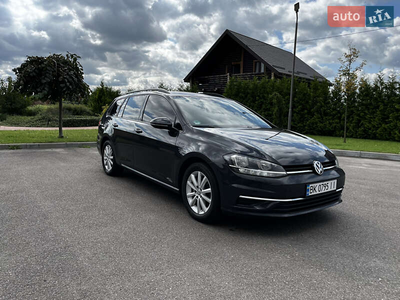 Volkswagen Golf 2017