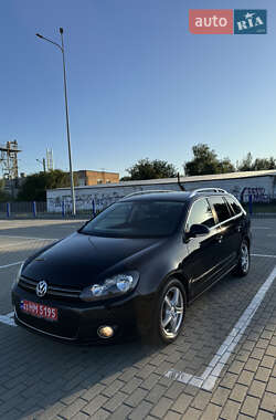 Универсал Volkswagen Golf 2010 в Нововолынске