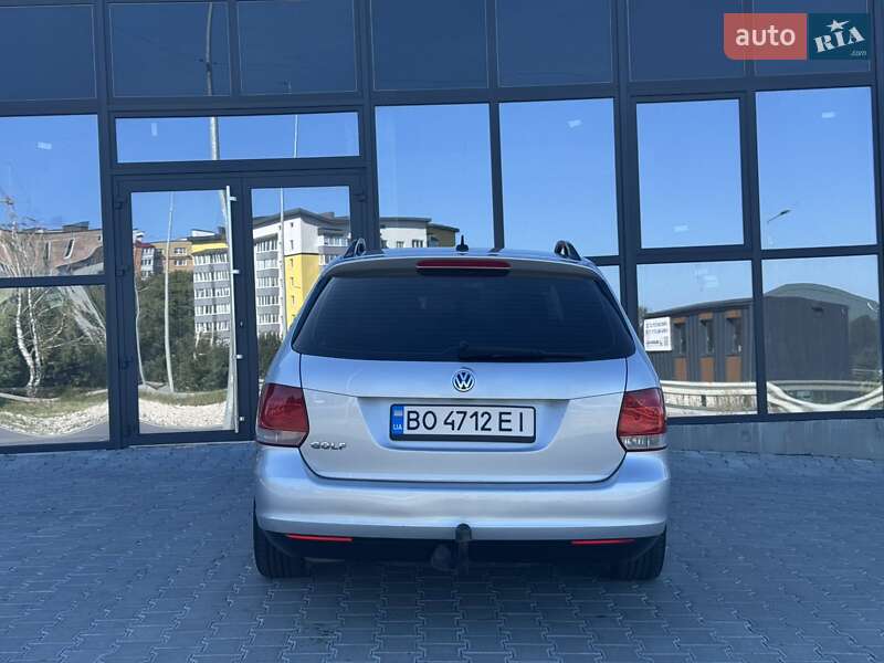 Універсал Volkswagen Golf 2008 в Тернополі