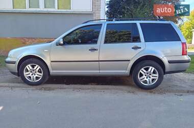 Универсал Volkswagen Golf 2003 в Шостке