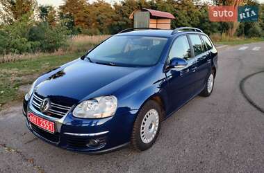 Универсал Volkswagen Golf 2008 в Барышевке