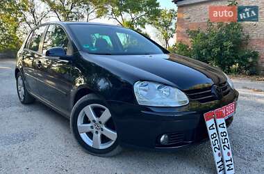 Хэтчбек Volkswagen Golf 2009 в Кропивницком