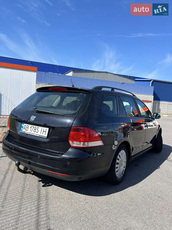 Універсал Volkswagen Golf 2007 в Вінниці