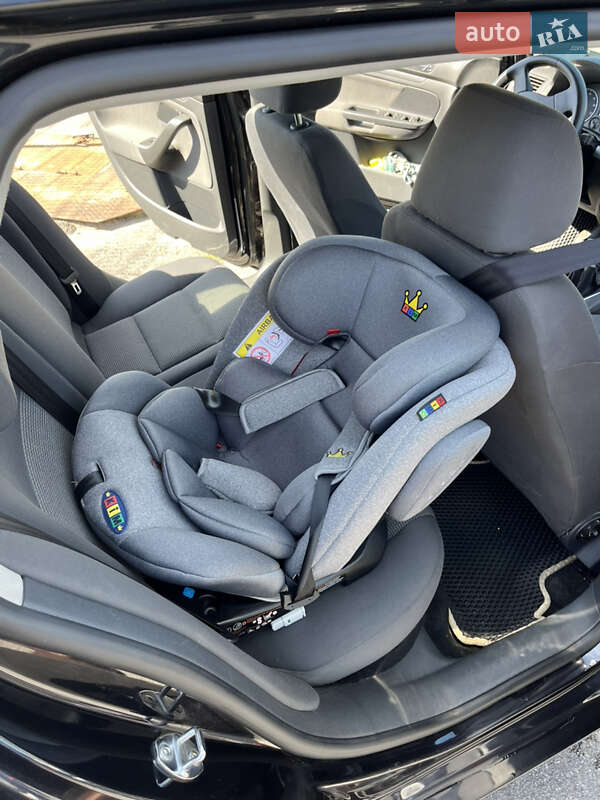 Універсал Volkswagen Golf 2007 в Вінниці