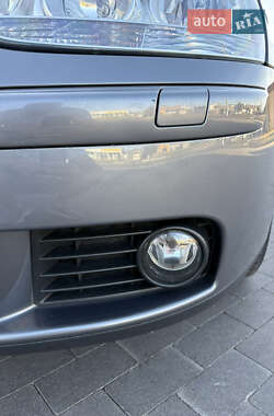 Хэтчбек Volkswagen Golf 2009 в 
