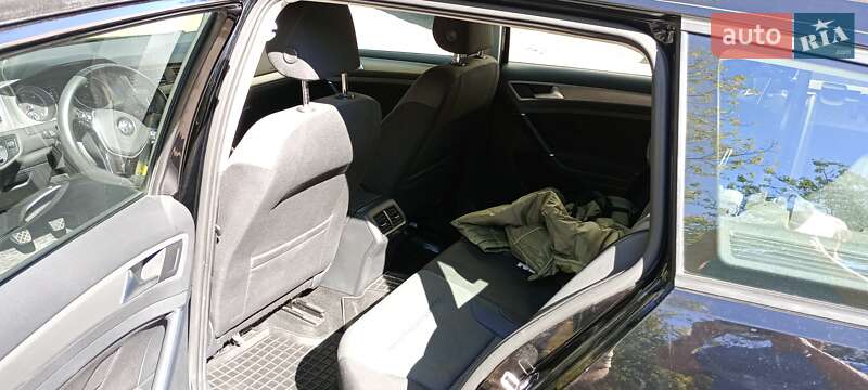 Універсал Volkswagen Golf 2014 в Харкові