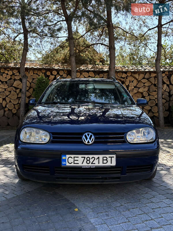 Volkswagen Golf 2003