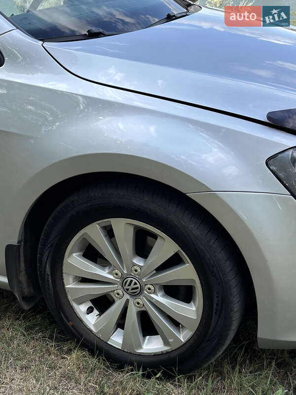 Универсал Volkswagen Golf 2016 в Знаменке