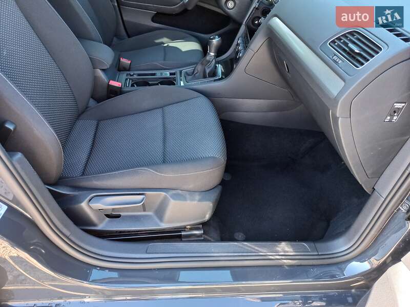 Универсал Volkswagen Golf 2018 в Бердичеве