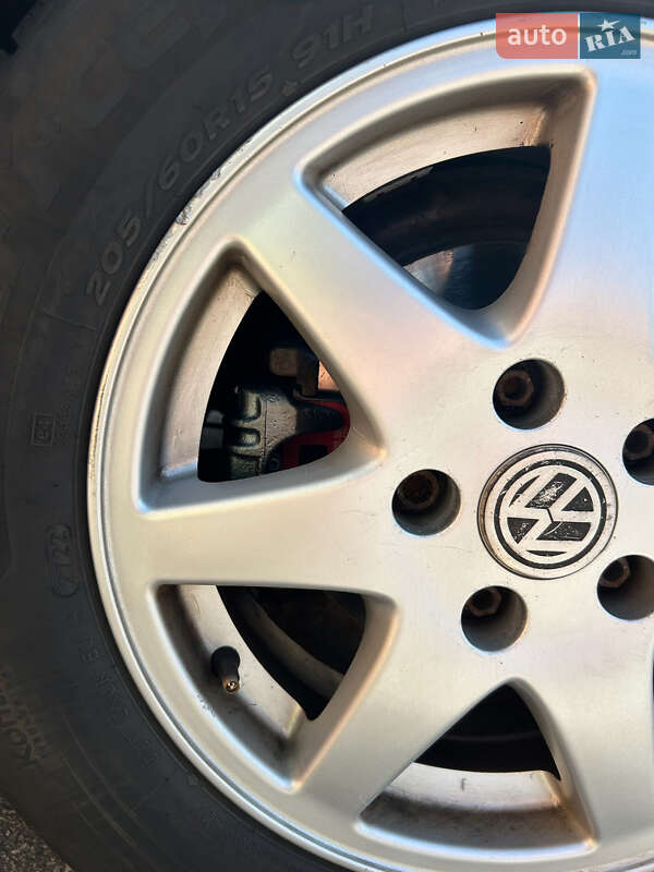 Хетчбек Volkswagen Golf 2008 в Ратному