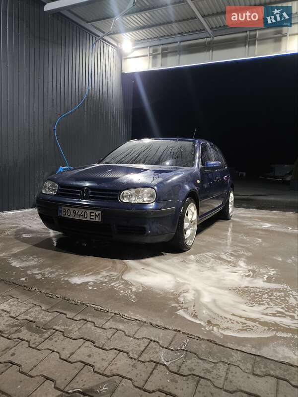 Хетчбек Volkswagen Golf 1998 в Тернополі