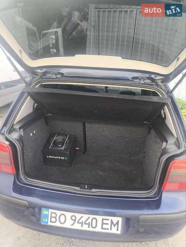 Хетчбек Volkswagen Golf 1998 в Тернополі