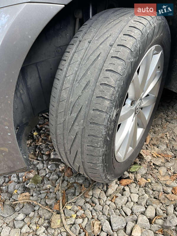 Універсал Volkswagen Golf 2015 в Хмельницькому