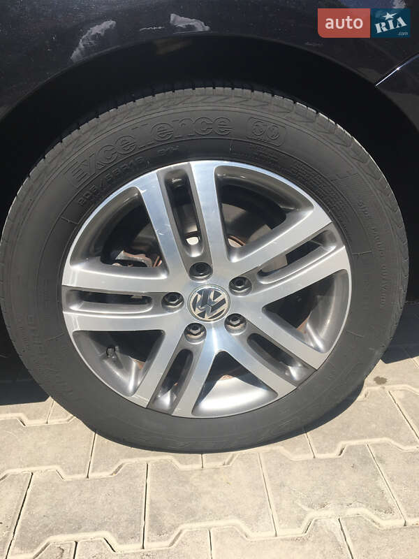 Универсал Volkswagen Golf 2007 в Луцке