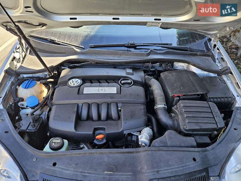 Універсал Volkswagen Golf 2008 в Вінниці