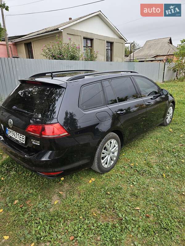 Універсал Volkswagen Golf 2016 в Ромнах