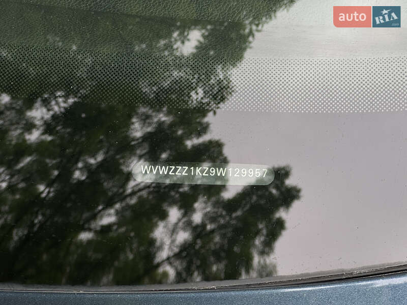 Хэтчбек Volkswagen Golf 2008 в Виноградове