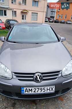 Хэтчбек Volkswagen Golf 2007 в Житомире