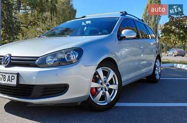 Универсал Volkswagen Golf 2010 в Харькове