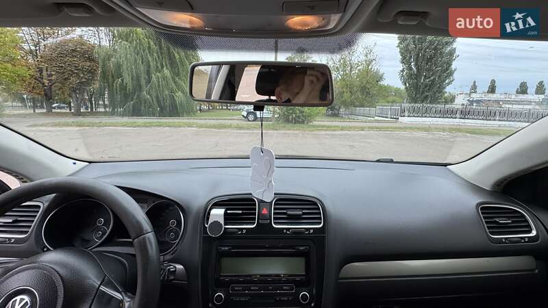 Універсал Volkswagen Golf 2011 в Броварах