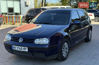 Хетчбек Volkswagen Golf 2000 в Рівному