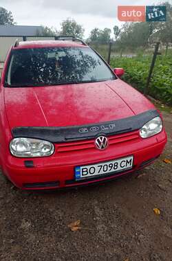 Универсал Volkswagen Golf 2004 в Новом Роздоле