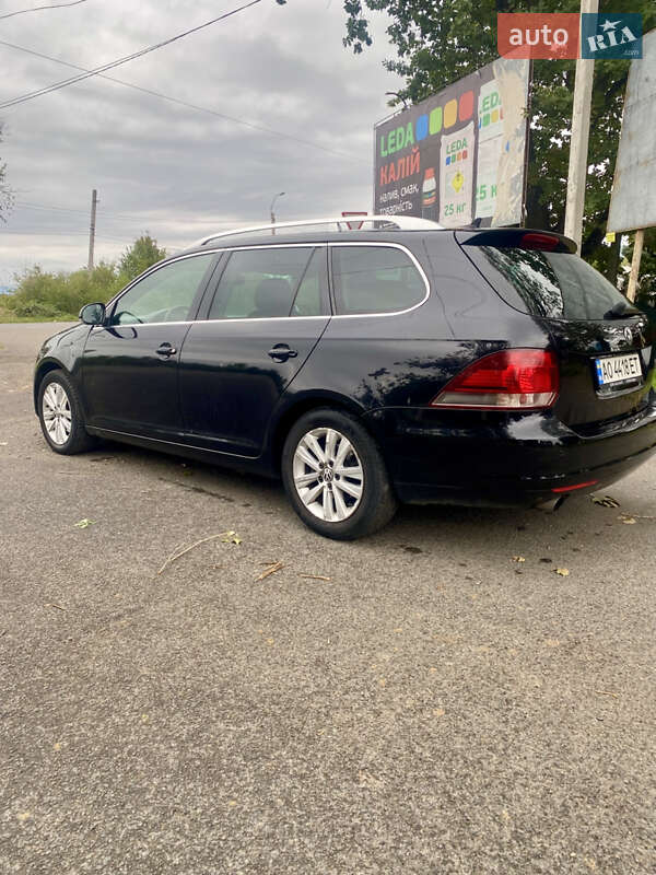 Универсал Volkswagen Golf 2012 в Виноградове