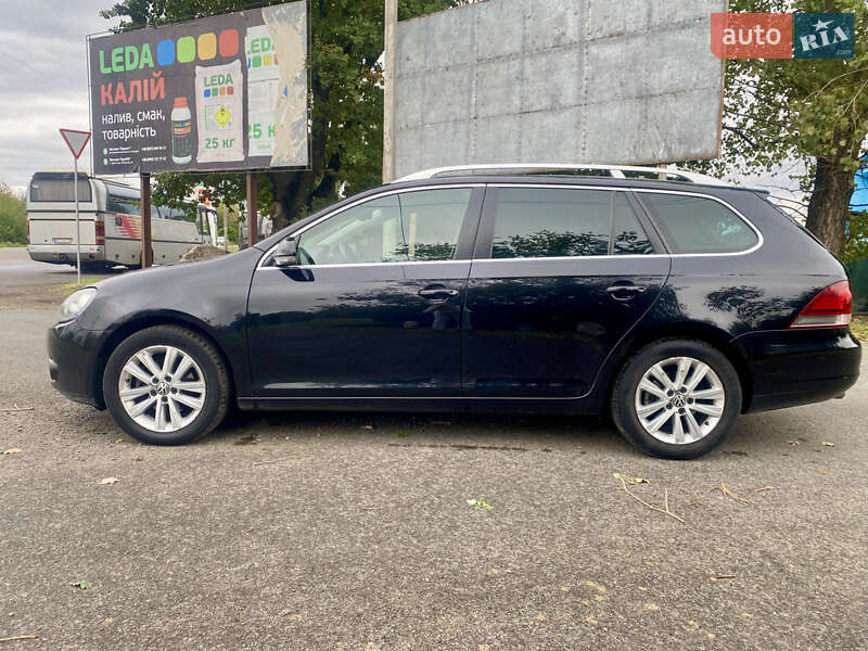 Универсал Volkswagen Golf 2012 в Виноградове