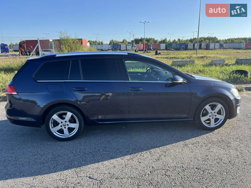 Универсал Volkswagen Golf 2015 в Львове