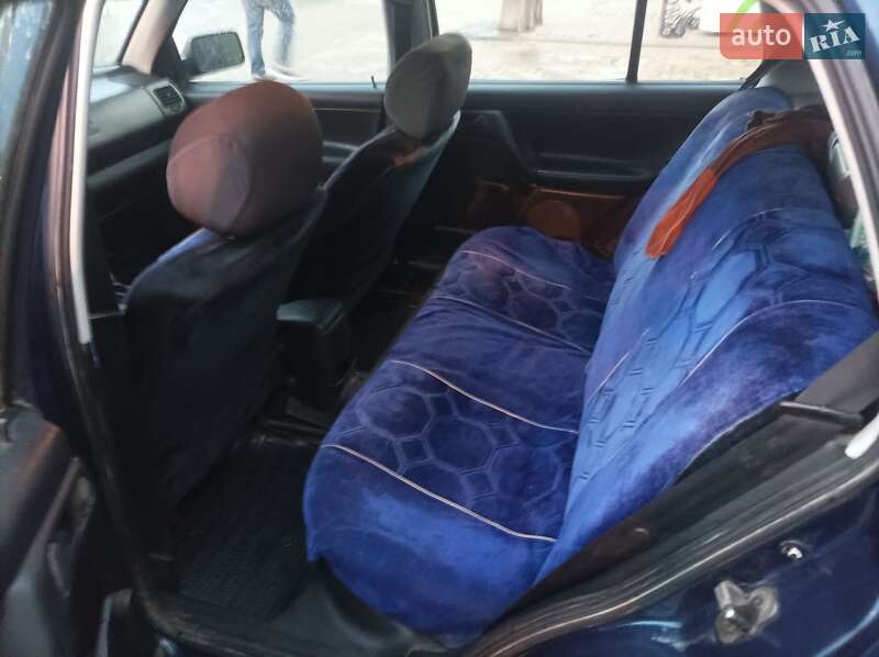 Хэтчбек Volkswagen Golf 1996 в Хмельницком