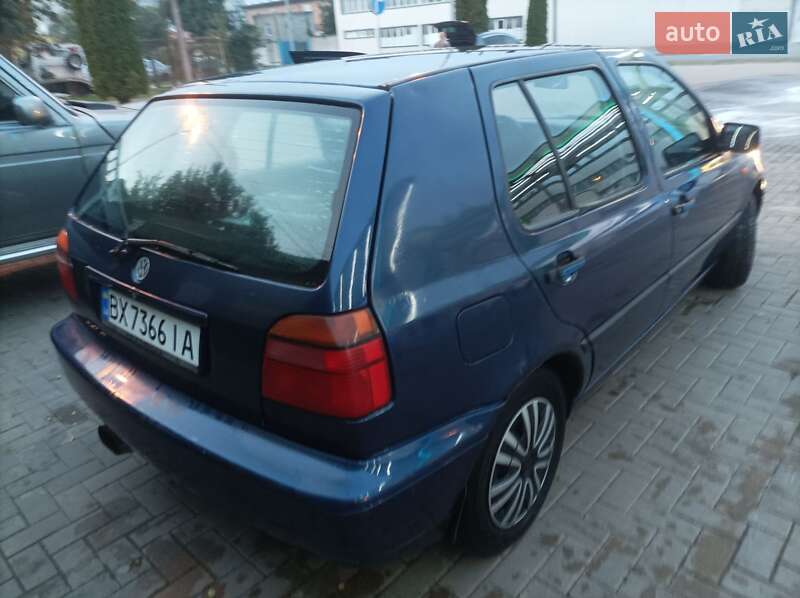 Хэтчбек Volkswagen Golf 1996 в Хмельницком
