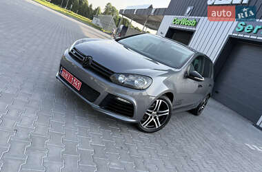 Хетчбек Volkswagen Golf 2009 в Володимирі