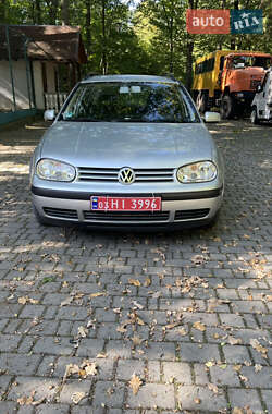 Универсал Volkswagen Golf 2002 в Ивано-Франковске