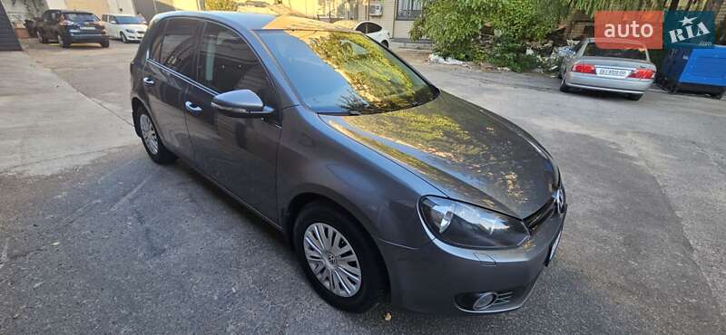 Хэтчбек Volkswagen Golf 2011 в Белой Церкви