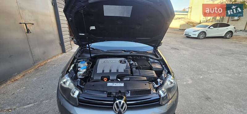 Хэтчбек Volkswagen Golf 2011 в Белой Церкви