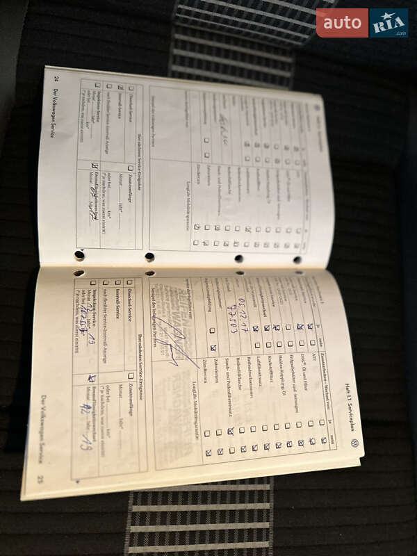 Хетчбек Volkswagen Golf 2009 в Києві