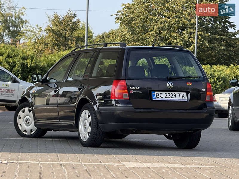 Універсал Volkswagen Golf 2001 в Дрогобичі