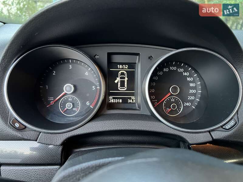 Універсал Volkswagen Golf 2011 в Луцьку фото 4 Універсал Volkswagen Golf 2011 в Луцьку