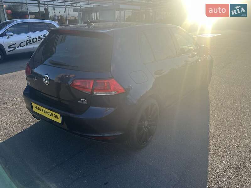 Хетчбек Volkswagen Golf 2013 в Полтаві