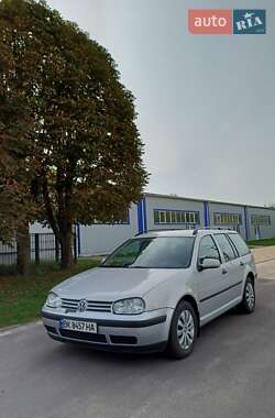 Универсал Volkswagen Golf 1999 в Дубровице