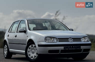 Хетчбек Volkswagen Golf 2001 в Дрогобичі