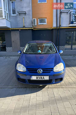 Хетчбек Volkswagen Golf 2004 в Івано-Франківську