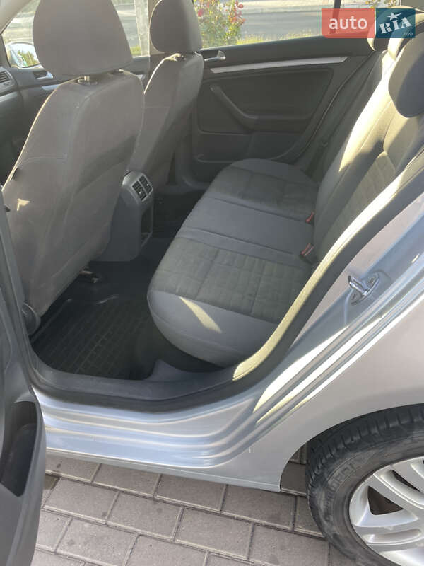 Хетчбек Volkswagen Golf 2007 в Ізмаїлі