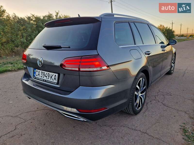 Универсал Volkswagen Golf 2019 в Кропивницком фото 25 Универсал Volkswagen Golf 2019 в Кропивницком